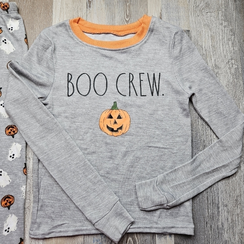 HALLOWEEN Rae Dunn Boo Crew Size 6 PJs Pajama set